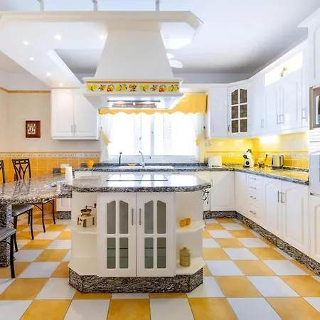 Sunny Santiago Retreat - - Close To Masca